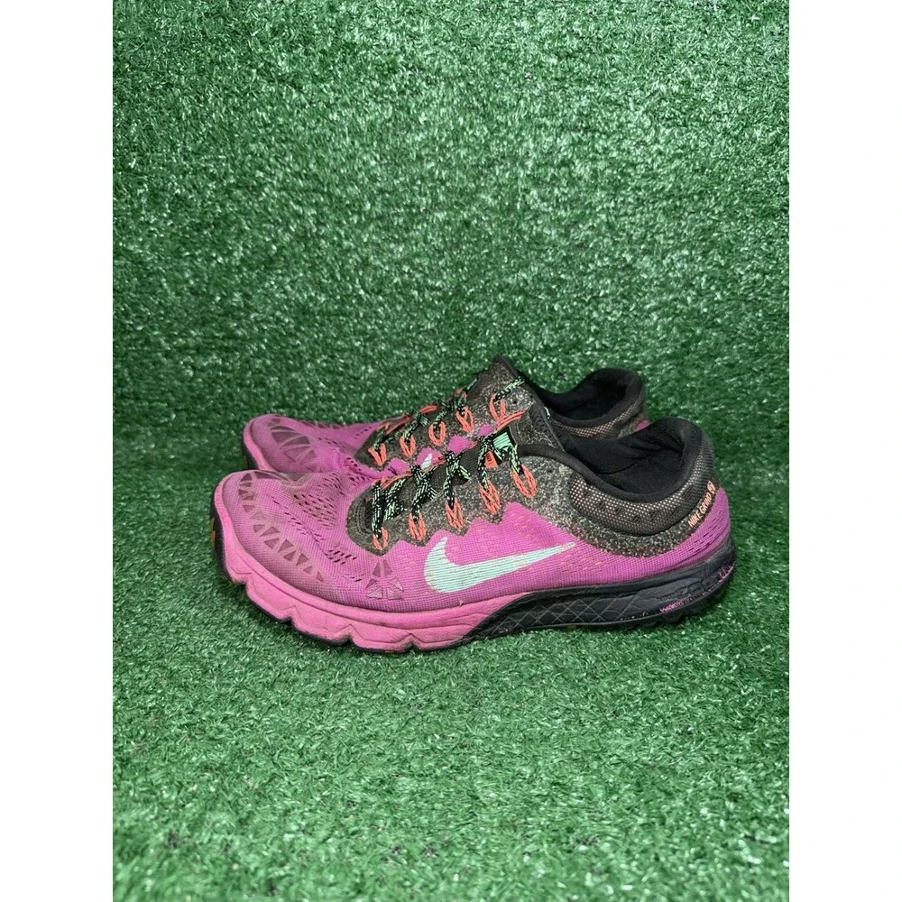 Nike shoes zoom